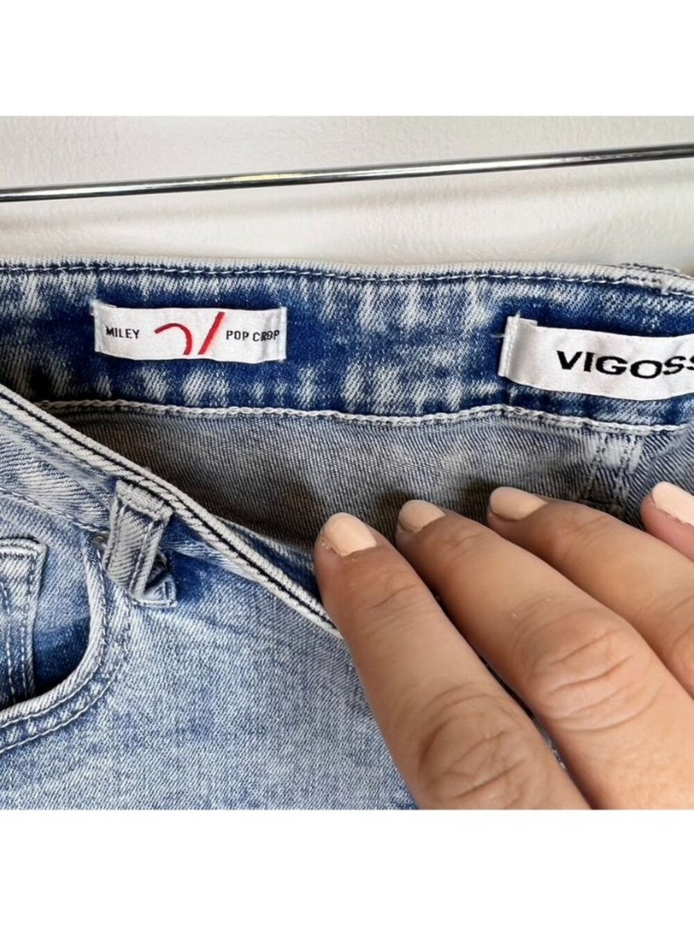 Vigoss Miley Womens Light Wash Pop Crop Jeans Size 30 High Rise NWT - Picture 4 of 10